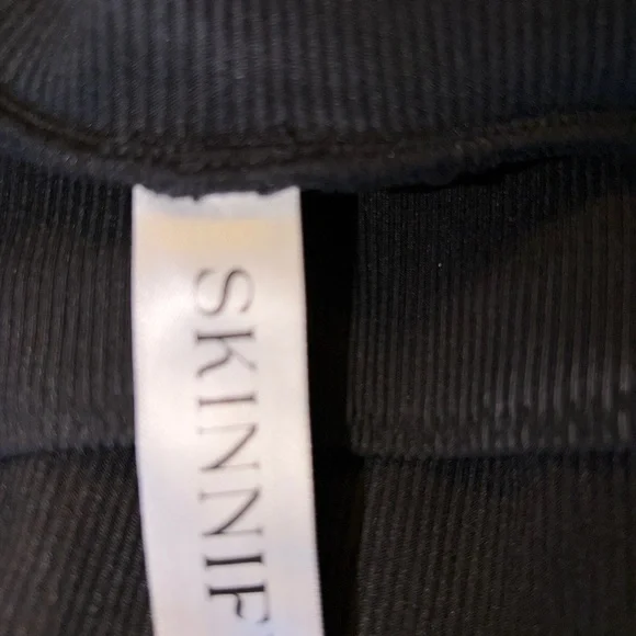 Skinnify Wide Leg Ribbed Pants XS Black Resistance Band Stretch EUC - Picture 3 of 4